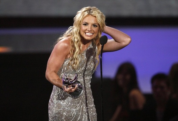 Триумфально возвращение Бритни Спирс (Britney Spears) на церемонии MTV Video Music Awards 2008