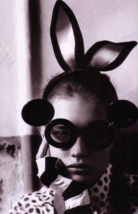 natalia_vodianova_vogue_uk_by_mario_testino09.jpg