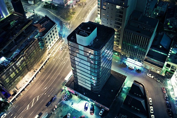 nz_auckland_night_oaks.jpg