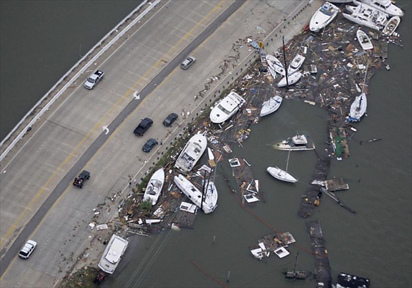 ike_texas_aftermath14.jpg