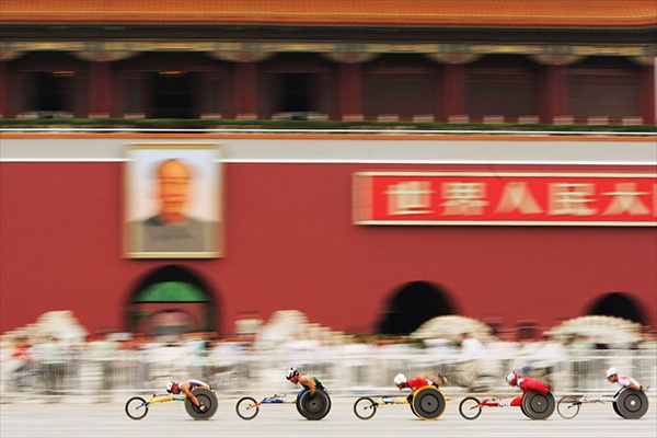 paralympics_marathon_handbike_marathon.jpg
