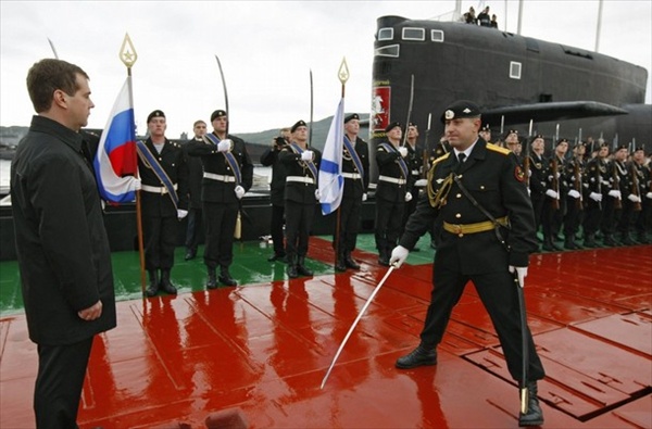 Президент посетил базу подводных лодок Тихоокеанского флота, расположенную в бухте Крашенинникова