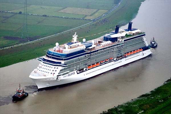 celebrity_solstice04.jpg