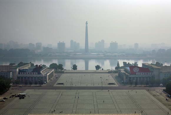 north_korea_by_david_guttenfelder.jpg