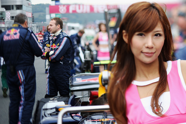 formula_one_japanese_grand_prix_girls2.jpg