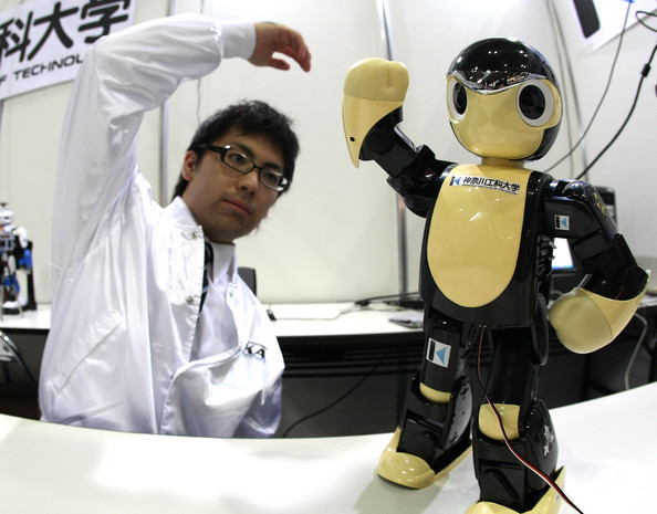 robo_japan_instructro_robot_kanagawa_institute_of_technology.jpg
