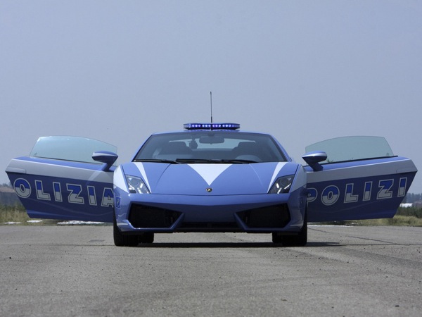italian_polizia_lamborghini_gallardo03.jpg