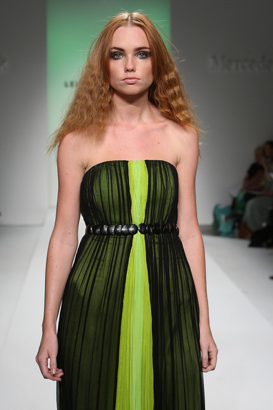 leila_hafzi_mbfw02.jpg