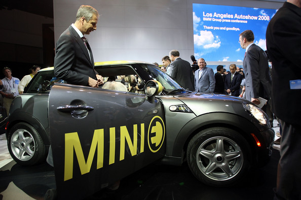 la_auto_show_mini_e_electric_car.jpg