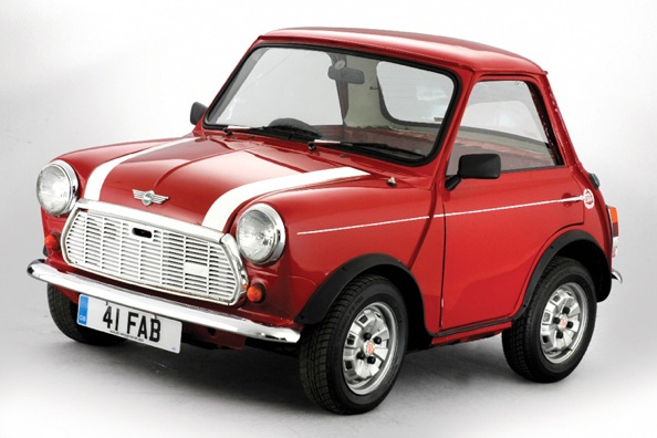 rm_auctions_mini_by_andy_saunders.jpg