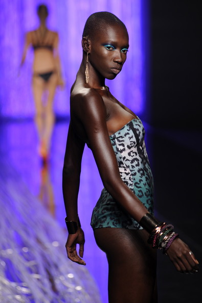 Triya_Runway03.jpg