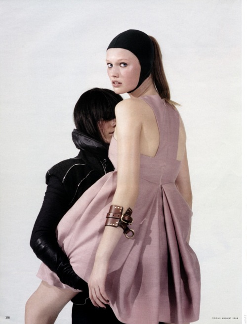 vogue_germany_december2008_tony_garn11.jpg