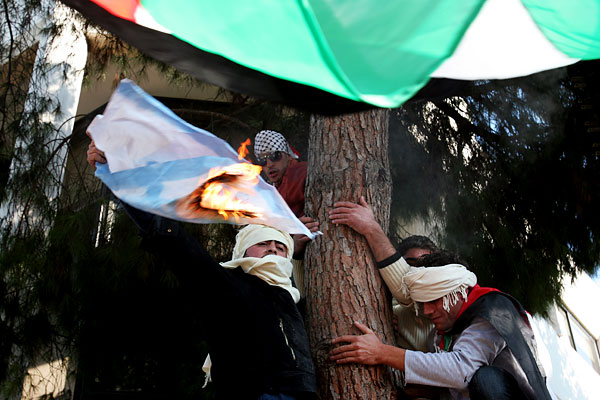 palestine_demonstration_nikosia_cyprus.jpg