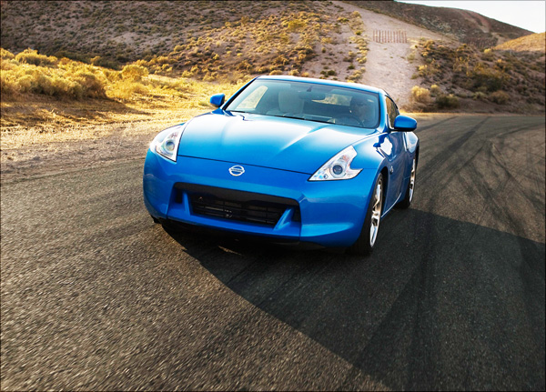Nissan 370Z Coupe