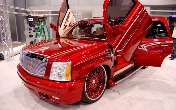 cars of CES19.jpg