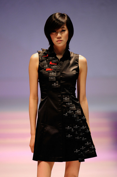 hong_kong_fashion_week_an_yoon_jung_ans_supreme_korea_artists_fashion_show4.jpg
