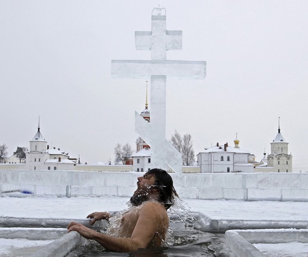 Крещение Господне у Троице-Сергиевого Варницкого монастыря в Ростове-на-Дону