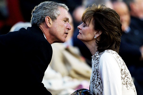 george_w_bush_cherie_blair_300_birthday_st_petersburg.jpg