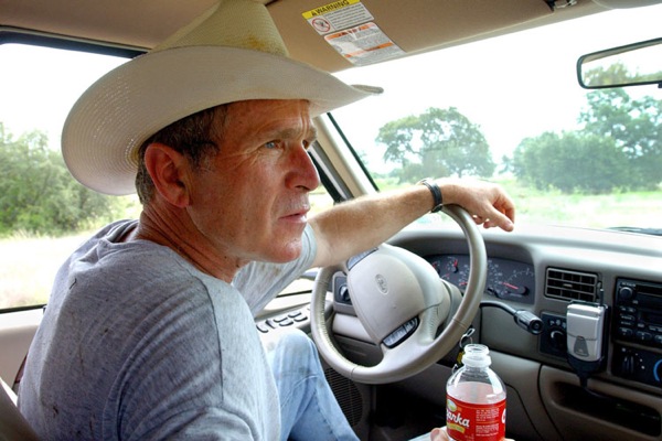 george_w_bush_crawford_texas_vacation.jpg