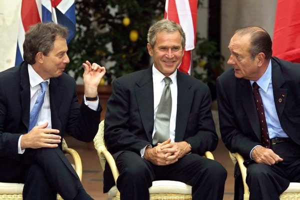 george_w_bush_tony_blair_jacques_chirac_g8_summit_genoa_july2001.jpg