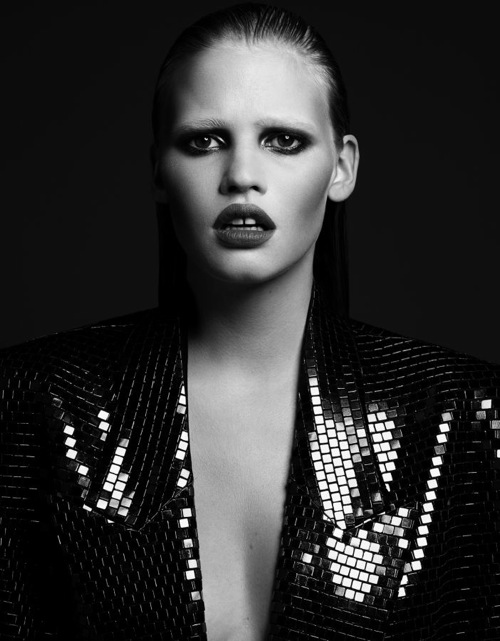 lara_stone_hedi_slimane_lara_by_night02.jpg