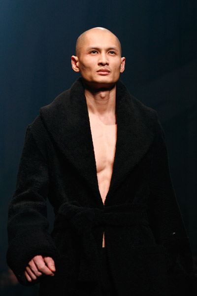 thierry_mugler_by_rosemary_rodriguez_paris_fashion_week08.jpg