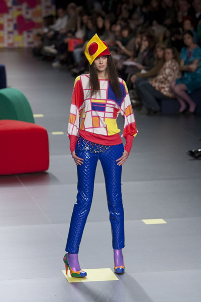 agatha_ruiz_de_la_prada_cibeles_fashion_week05.jpg