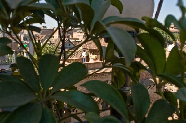 nepal_bhaktapur_roofs_02_IMG_0087.jpg