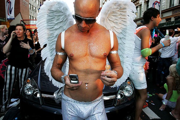 syndey_gay_parade01.jpg