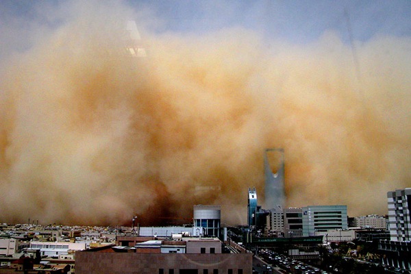 sandstorm_saudi_arabia05.jpg