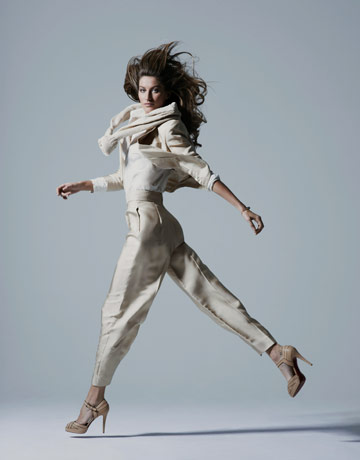gisele_bundchen_harpers_bazaar_april2009_02.jpg
