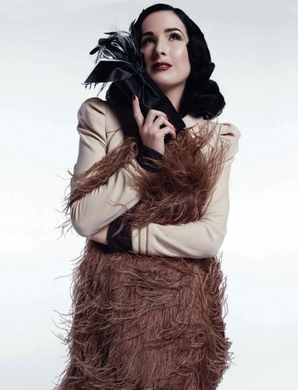 dita_von_teese_lofficiel_hommes_paris04.jpg