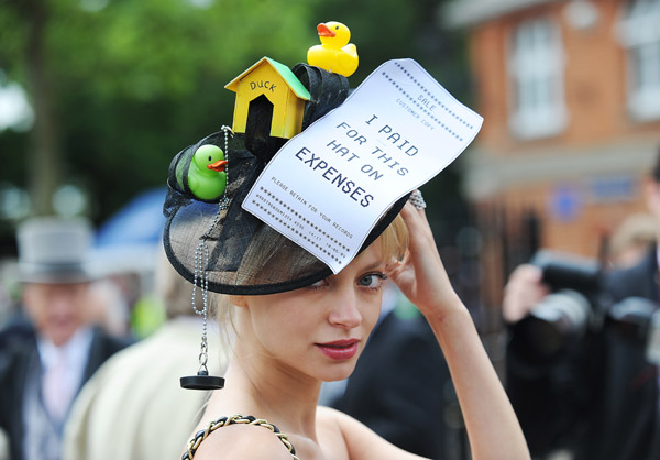 royal_ascot_hats_parade18.jpg