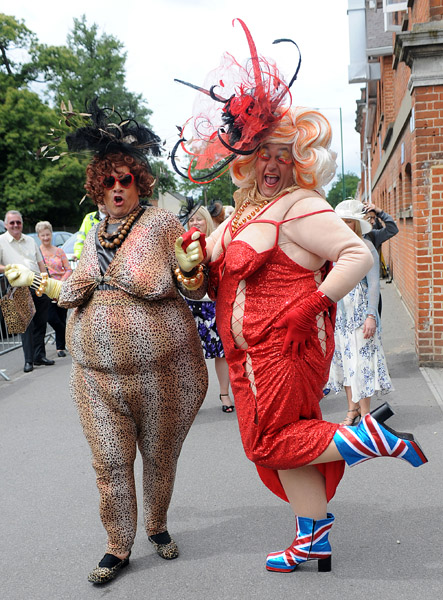 royal_ascot_hats_parade48.jpg