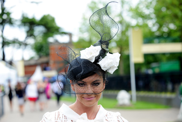 royal_ascot_hats_parade52.jpg