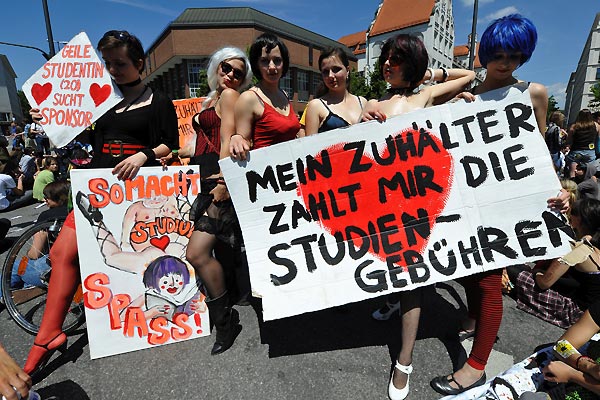 students_strike_germany23.jpg