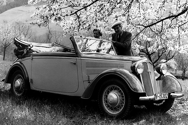audi_dkw_front_luxus_cabriolet_f8.jpg