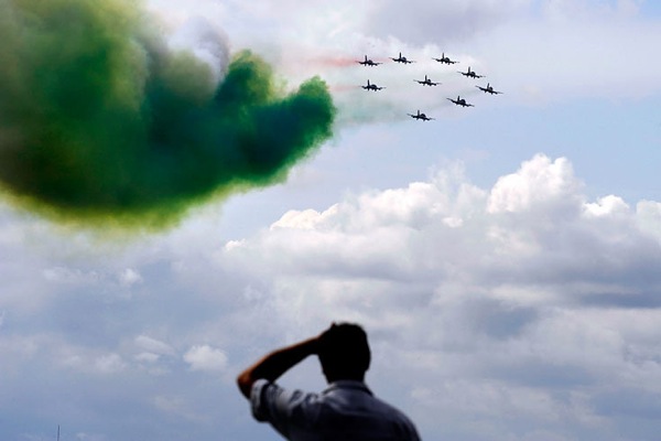 maks2009_aviashow_frecce_tricolori_italian03.jpg