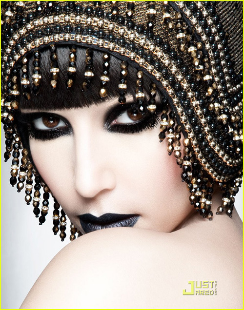 kim-kardashian-bowl-haircut-yrb-magazine-01.jpg