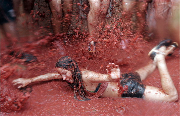 tomatina02.jpg