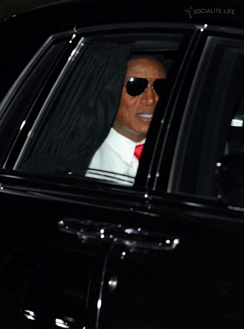 gallery_enlarged-michael-jackson-funeral-09042009-02.jpg