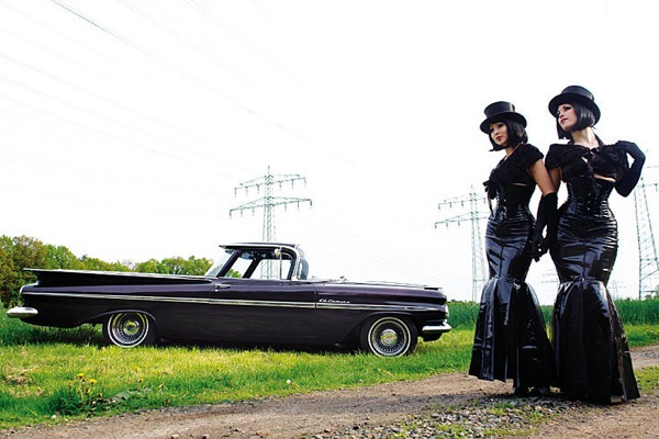 girls_legendary_us_cars_2010_calendar_chevrolet_el_camino_1959.jpg