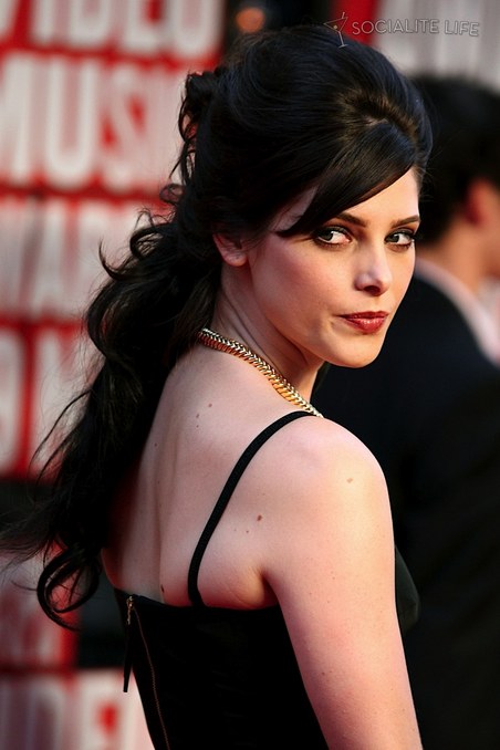 Ashley Greene.jpg