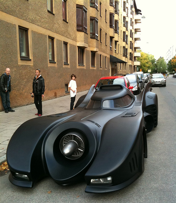 Full-Size-Batmobile-Replica-1.jpg
