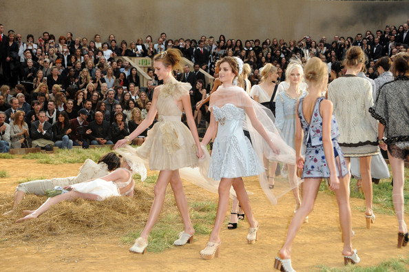chanel_paris_fashion_week_09.jpg