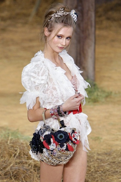 chanel_paris_fashion_week_28.jpg