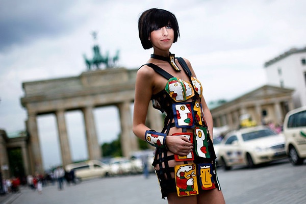 east_side_gallery00.jpg