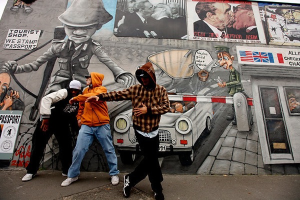 east_side_gallery04.jpg