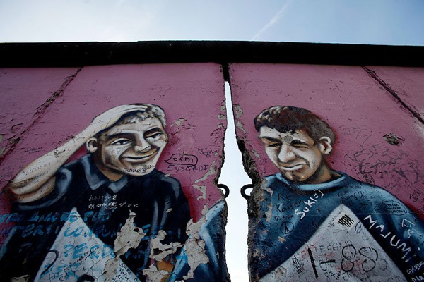 east_side_gallery06.jpg