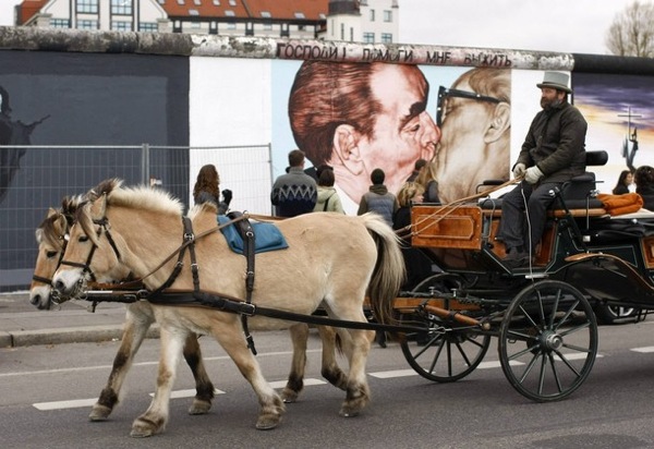 east_side_gallery22.jpg